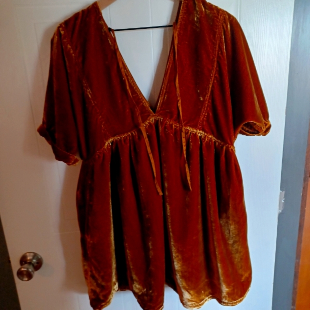 Free People golden velvet blouse